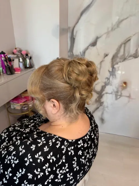 Clientă MOSA Beauty, fotografia 18 din 30